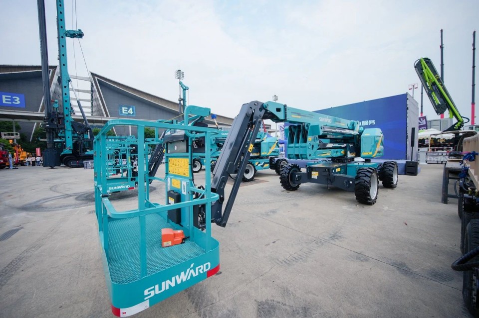 2025 CICEE | 圆满收官！yp街机智能展区亮点精彩回首