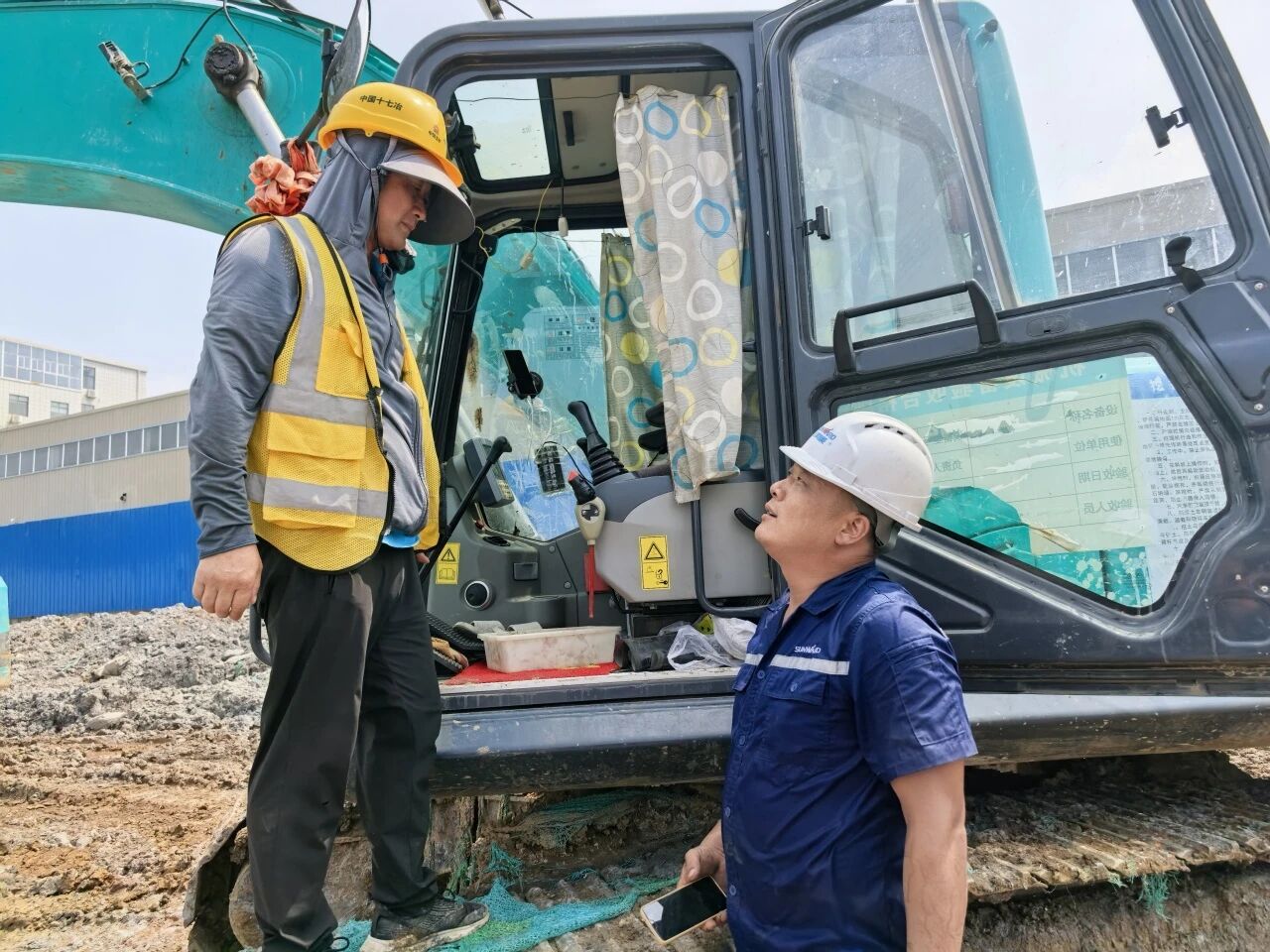 yp街机智能“效劳万里行”活动走进安徽，，，知心折务获客户认可