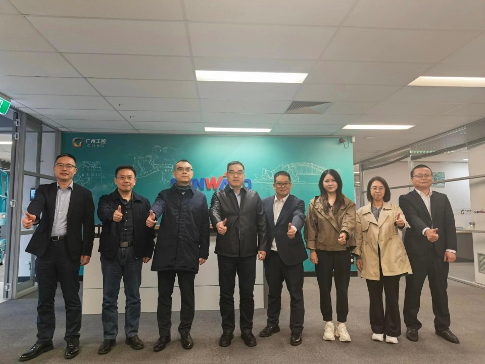 广州工控集团总司理王福铸率队考察yp街机智能澳大利亚子公司