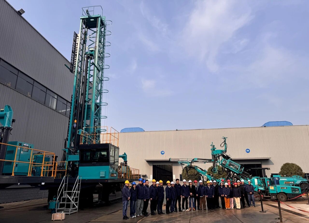 yp街机智能最大牙轮钻机进军南美高端矿山市场，，，，，彰显中国制造硬实力